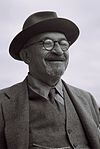 https://upload.wikimedia.org/wikipedia/commons/thumb/6/65/Flickr_-_Government_Press_Office_%28GPO%29_-_President_Chaim_Weizmann.jpg/100px-Flickr_-_Government_Press_Office_%28GPO%29_-_President_Chaim_Weizmann.jpg